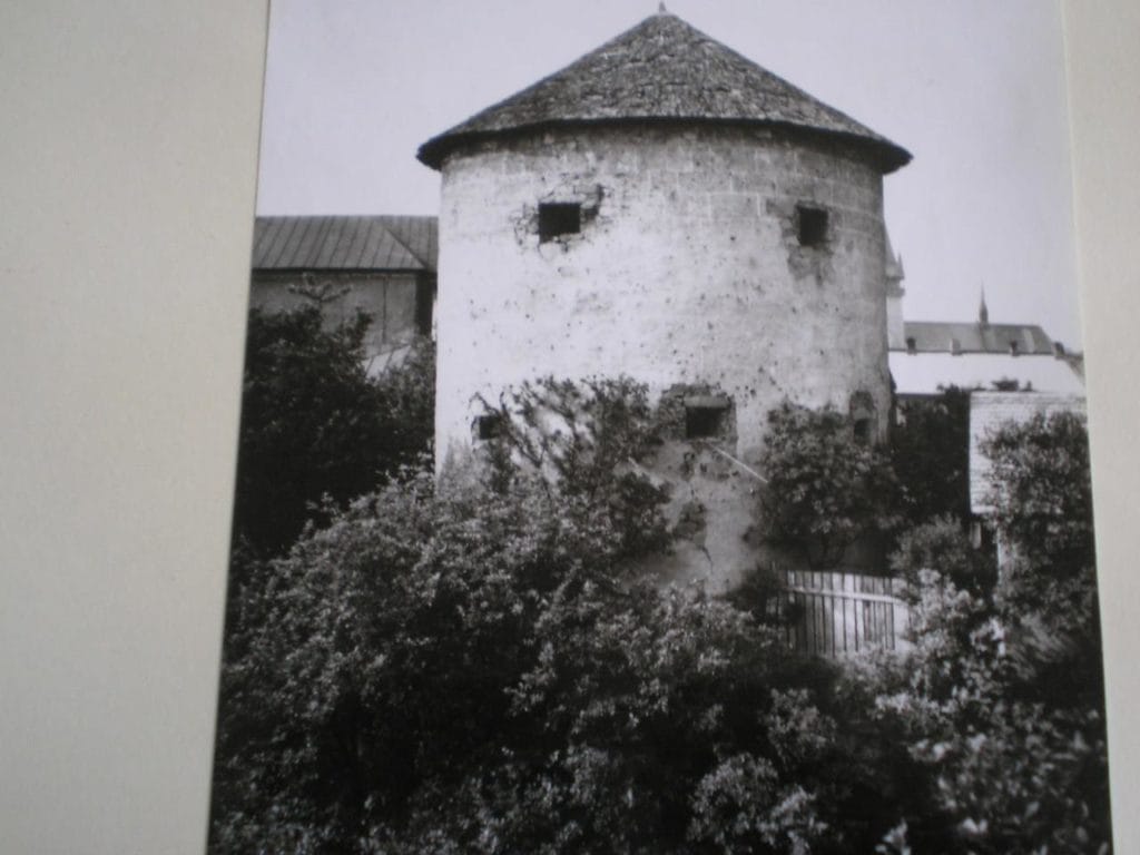 Bardejovské mestské opevnenie na historickej fotografii