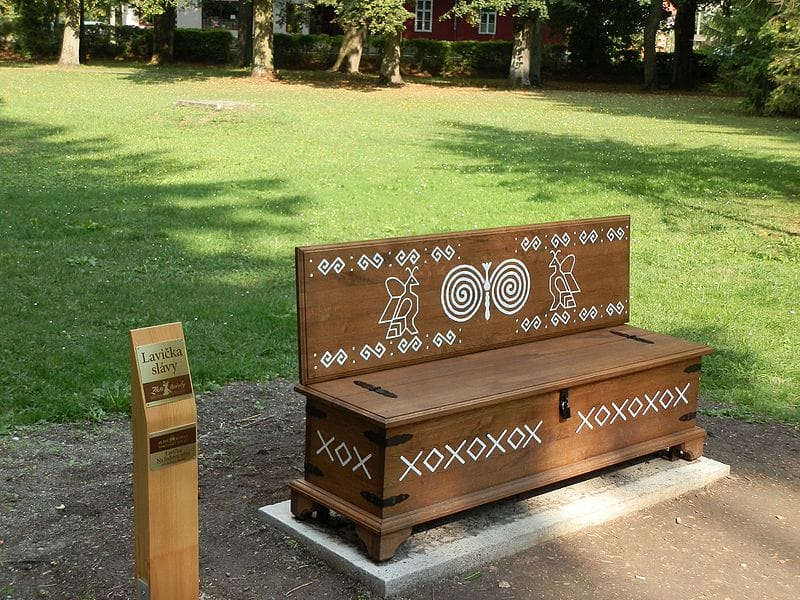 Ľudová lavička, park Turčianske Teplice