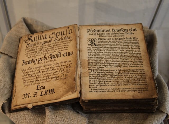 Najstaršia kniha v Horehronskom múzeu