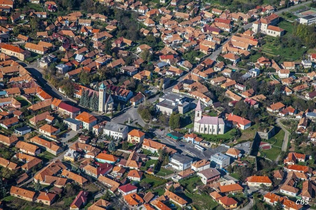 Letecký pohľad na obec Pukanec