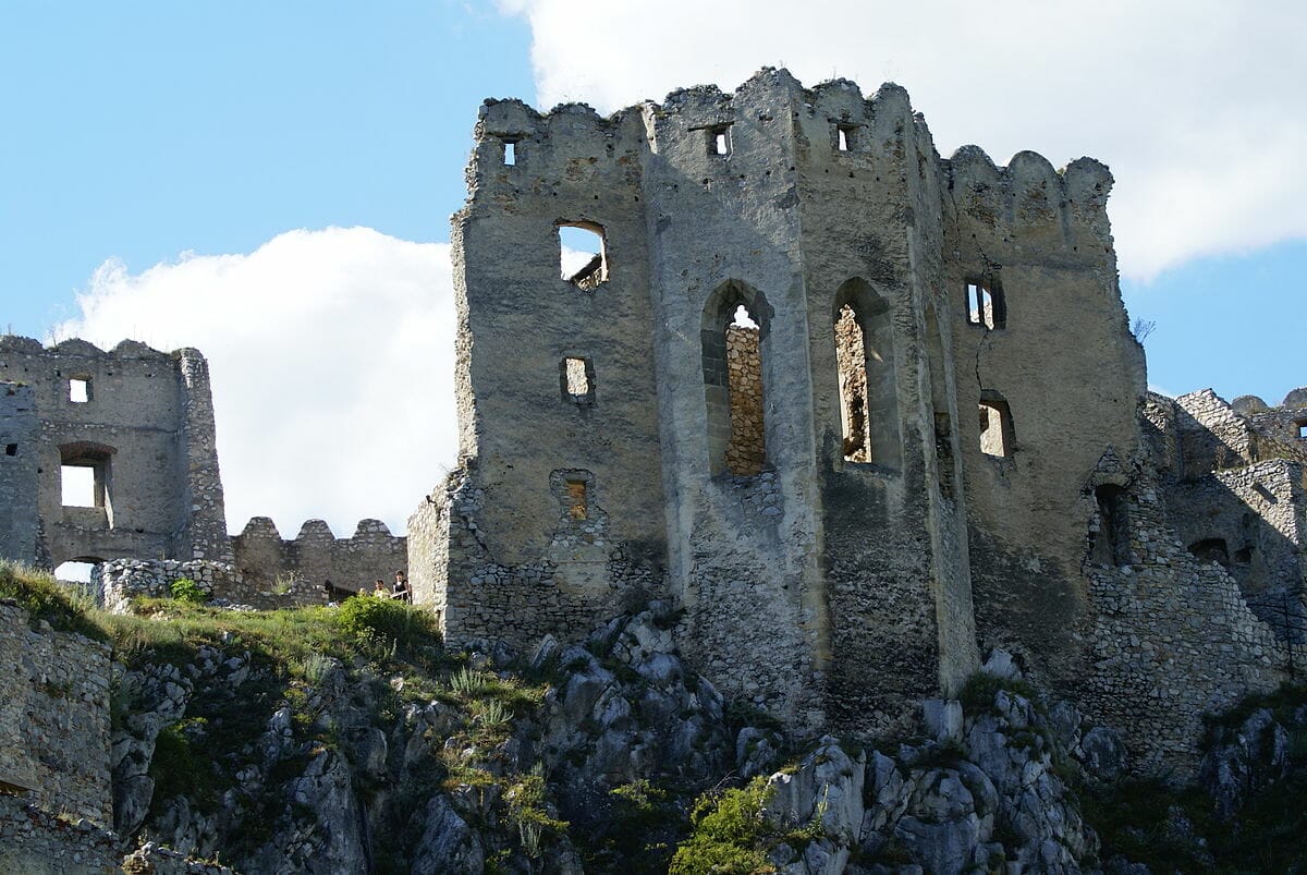 Zrúcanina hradu Beckov