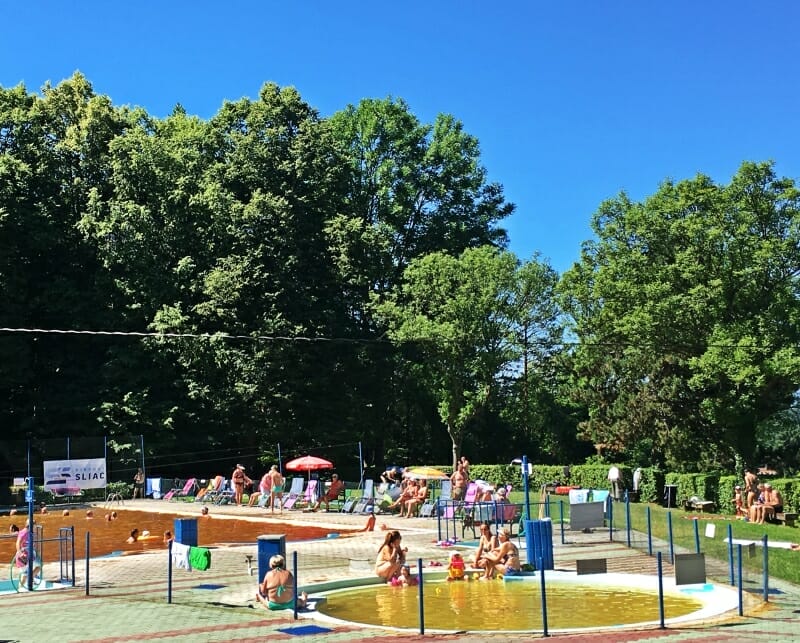 Detský bazén v letnom termálnom kúpalisku Sliač